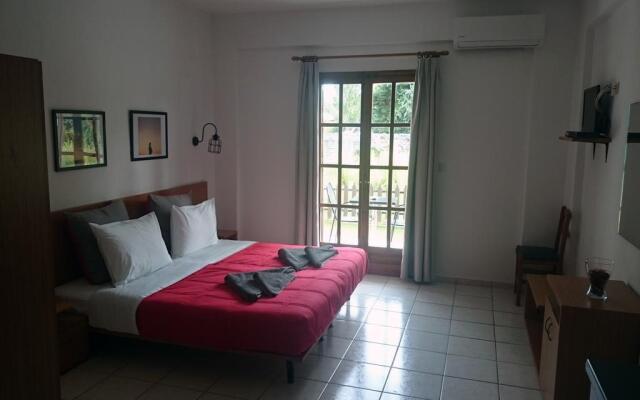 Villa Karina - Near Achladies Beach