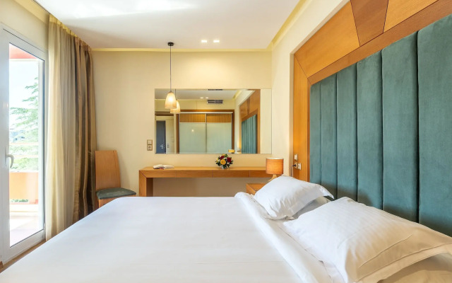 Oasis Hotel Apartments