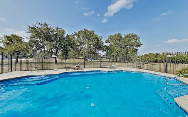 1013cove 3 Bedroom Home