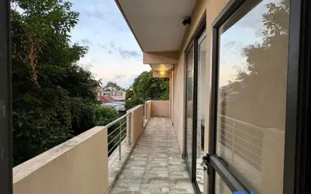 Luxurious Teak Furnished City Apartment w/ Pool