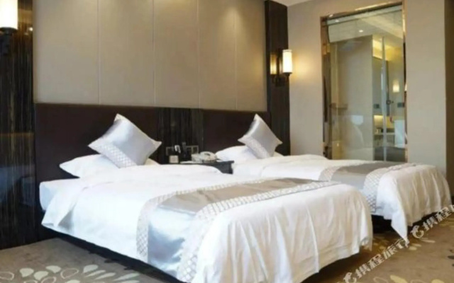Longhua Ying Hotel