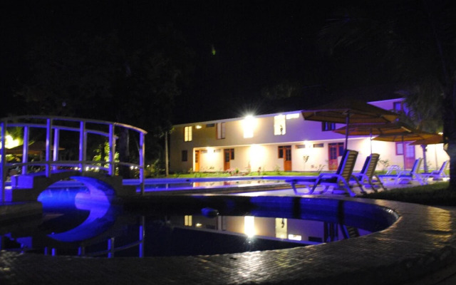 Hotel Laguna Azul