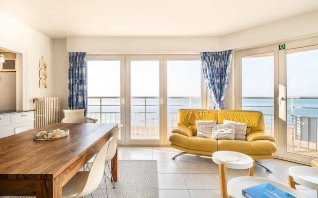 Nevada Apartment Near the Beach