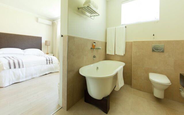 Sea Five Boutique Hotel