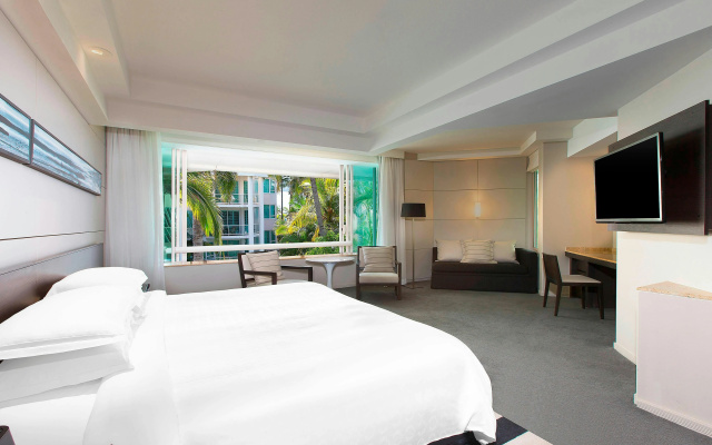 Sheraton Grand Mirage Resort, Gold Coast – Guest Rooms – Gold Coast