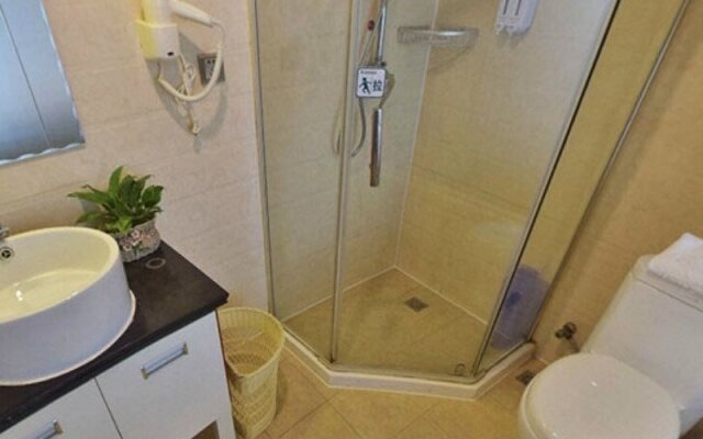 GreenTree Alliance Jiangsu Yangzhou Hanjiang Middle Road Libao Square Hotel