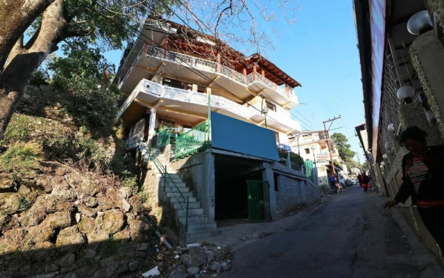 New Bharat Nainital by Goroomgo