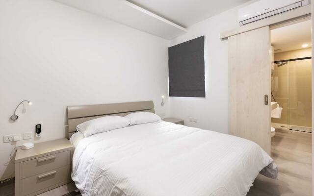 Gzira Suite 7-hosted by Sweetstay