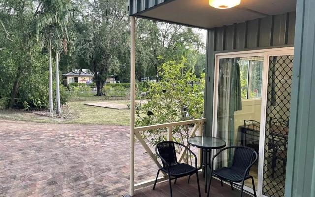 Darwin Boomerang Motel & Caravan Park
