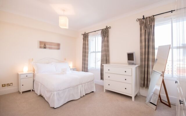 Town or Country - Imperial Apartments