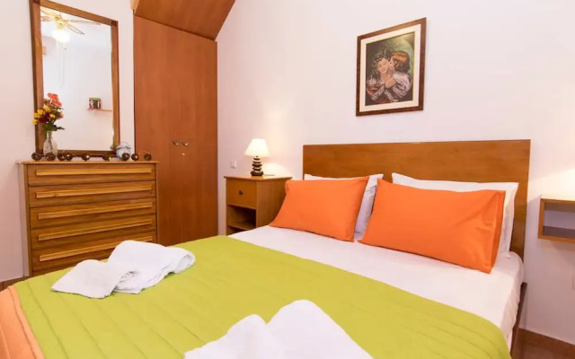 Ortaki Traditional House