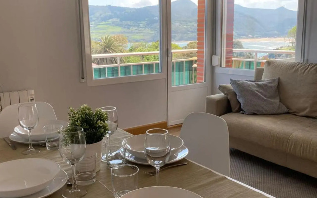 Mundaka best views house Parking gratis