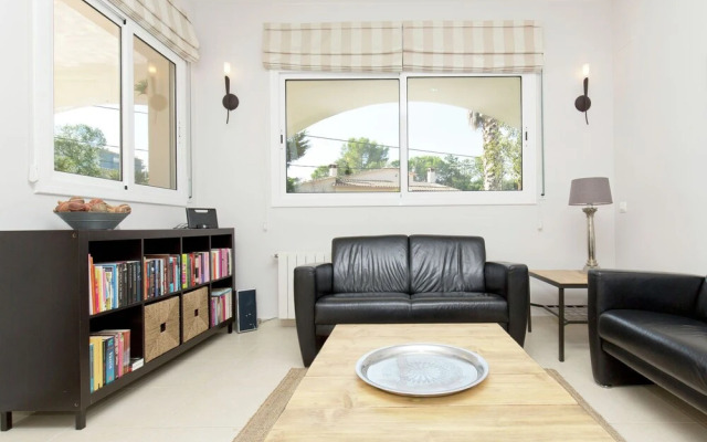 Luxurious Villa in Calonge With Swimming Pool