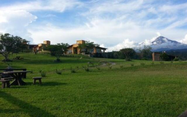 Fresnal Comala Cabañas