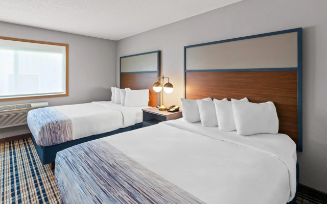 AmericInn by Wyndham Crookston U of M Crookston