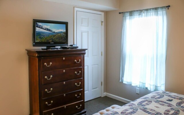 Whispering Pines 513