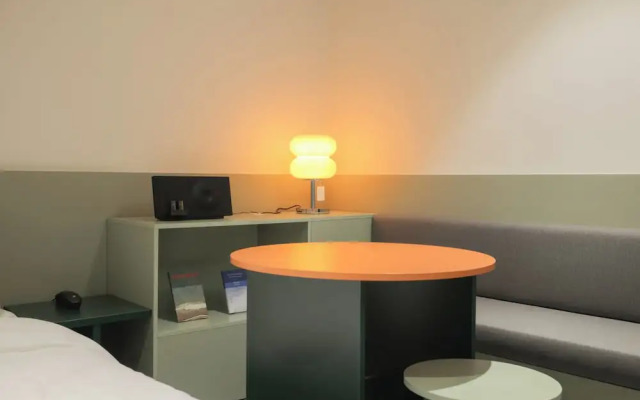 Time Terminal Hotel Daejeon 2nd by Aank