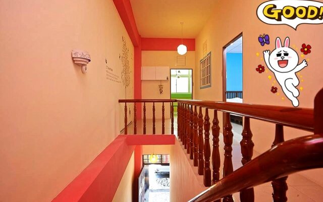 Hualien Train Station Backpackers Hostel