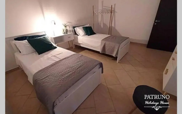 Patruno holidays house