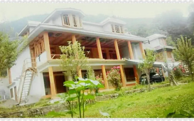 Abbott Hills Guest House