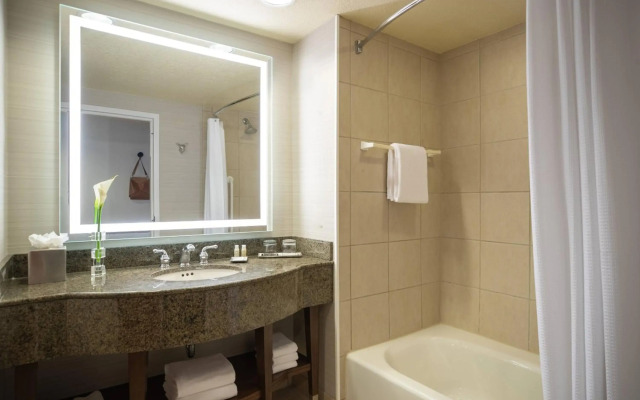 Renaissance Dallas Richardson Hotel