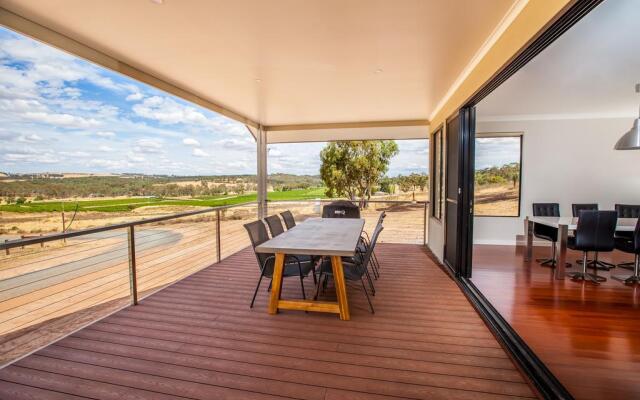 Neagles Retreat Villas