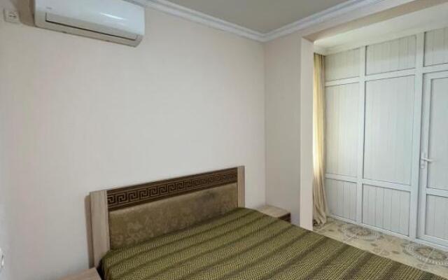 Ureki Beach Apartment