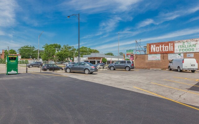 David’s Vacation Escapes Cozy Condo