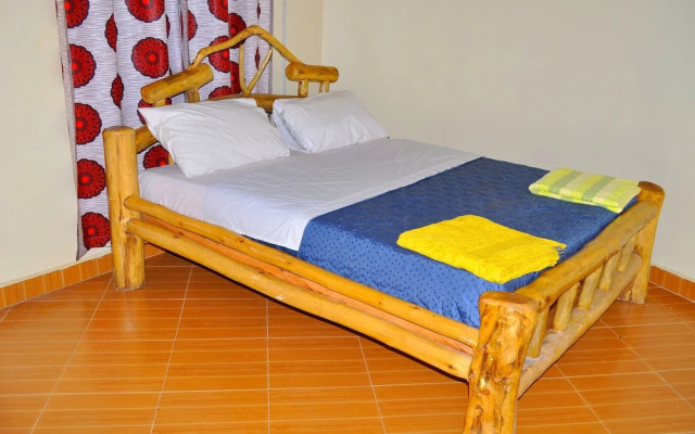 Nyamunyonyi Lake Resort