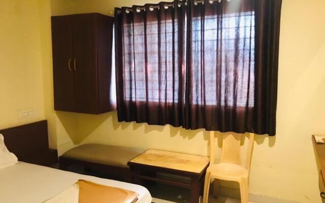 STAYMAKER Bright Palace Residency