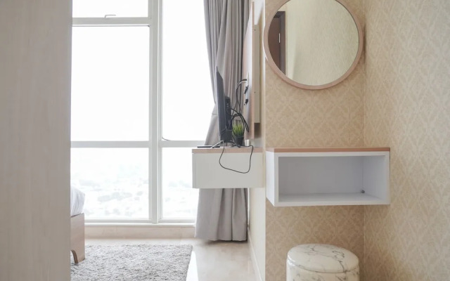 Modern And Elegant 2Br At Menteng Park Apartment