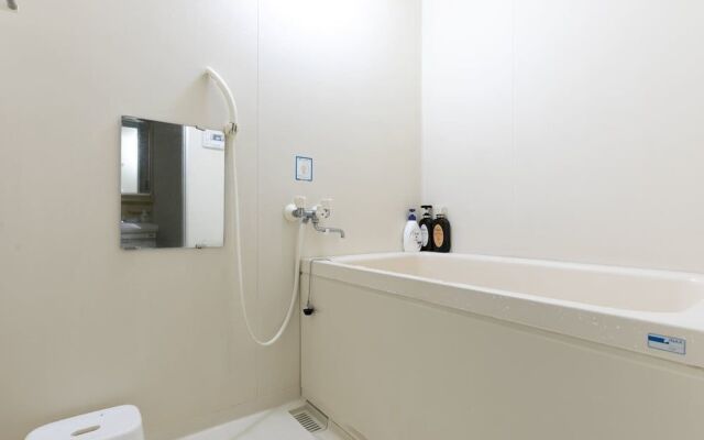 Komagome Colorbee Hostel