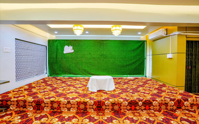 Fabhotel Kesar Inn