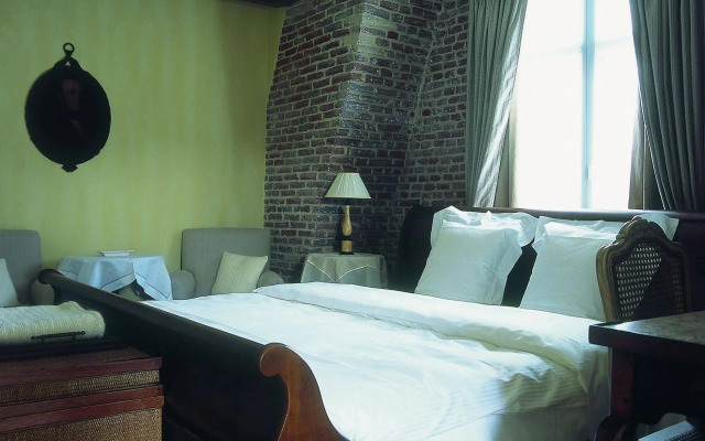 Hotel Recour