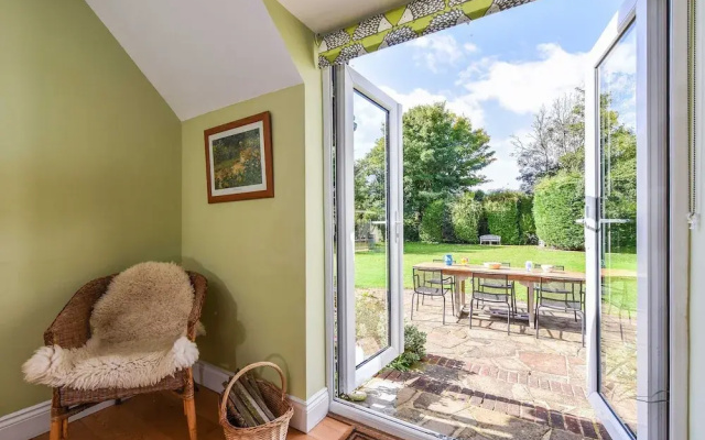 Spacious Coastal Family Home Sleeps 8