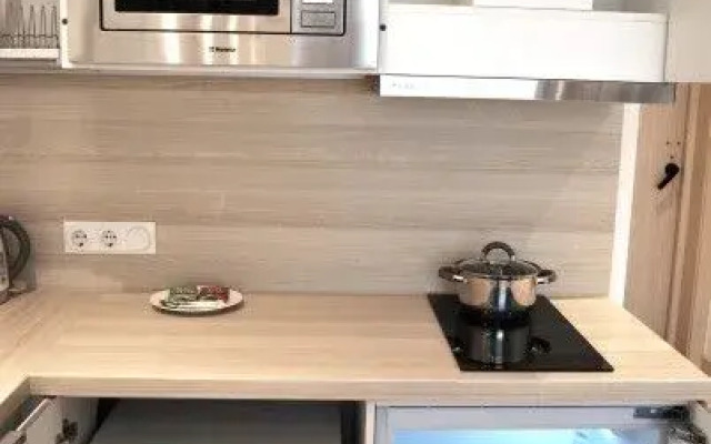 ApartPage Socialist