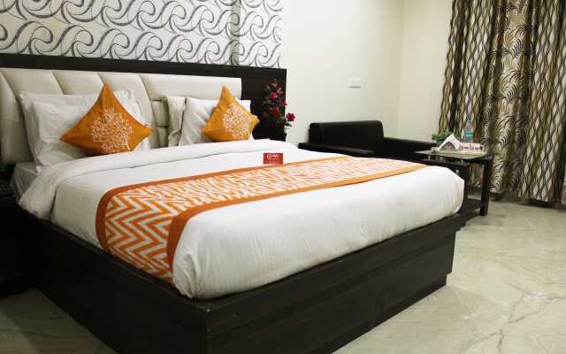 Oyo Rooms Yamuna Kinara Road