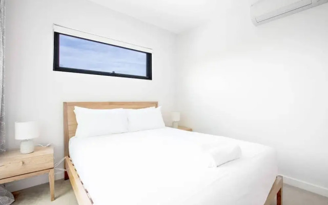 Designer Taste 2BR Townhouse@hawthorn