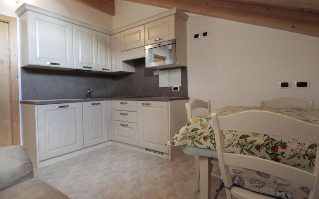 Stunning Holiday Home in Livigno near Ski Lift
