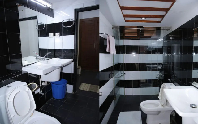 OYO 256 Subash Hotel