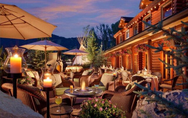 Rustic Inn Creekside Resort & Spa Jackson Hole