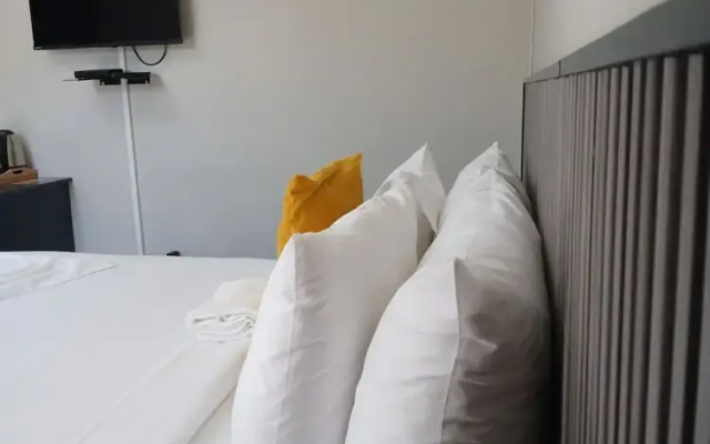 Sewelo Inn