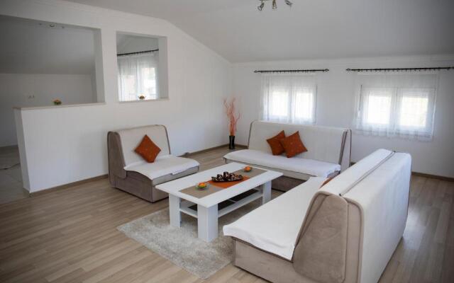 Agnesa Guest House Blagaj