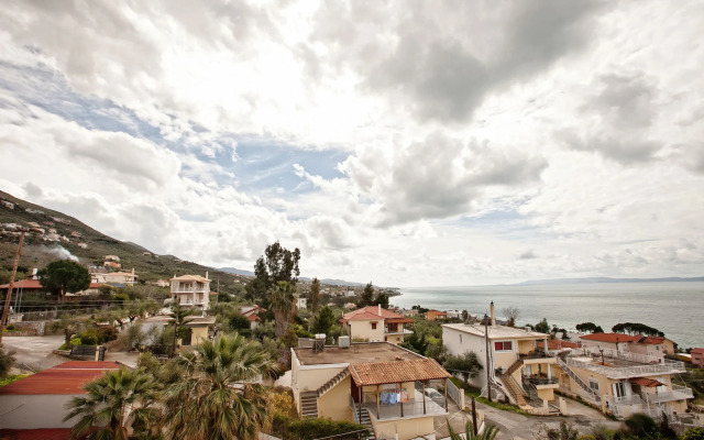 Petra Thea Apartment