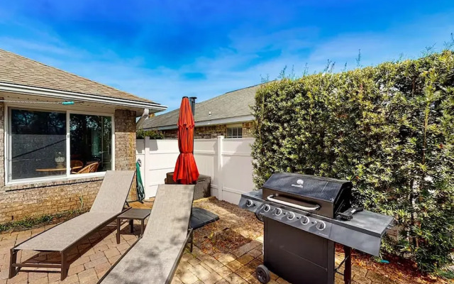 Captain Green's Seaside Retreat