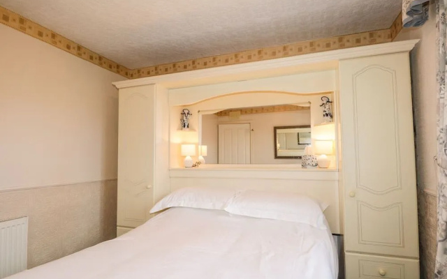 Braemar Cottage