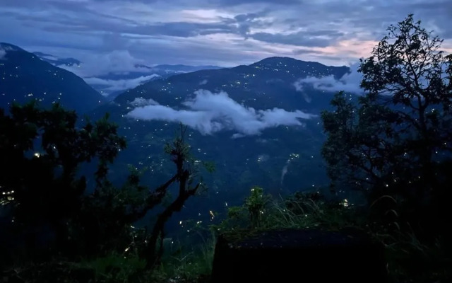 Norbulingka Retreat
