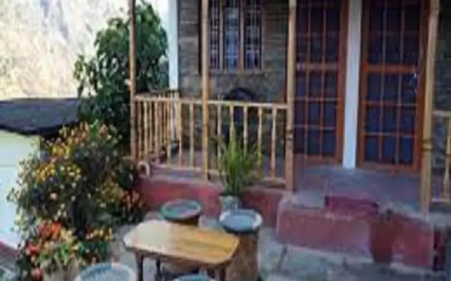 Himalayan Hills Village Retreat By Stayapart, Ukhimath