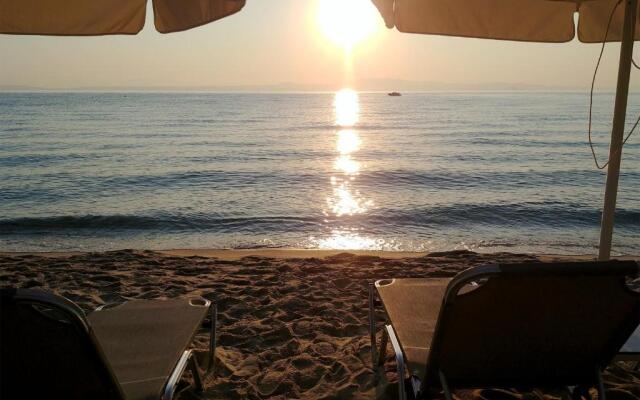 Voula Seaside Apartments
