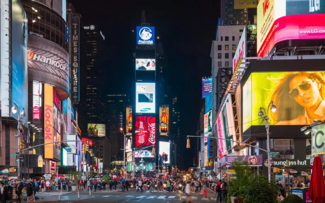 Holiday Inn Express New York City Times Square by IHG